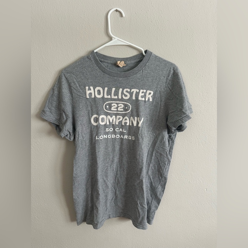 Hollister T-Shirt - LARGE - Vintage
